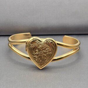 VTG Avon Heart Locket Cuff Bracelet 6.75" Gold Tone 1993 Split Shank